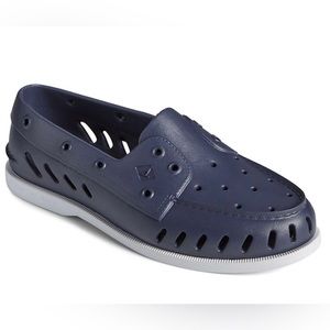 NWT Sperry Womens Original Top Sider
Boat Float Shoe Color Navy Size 7